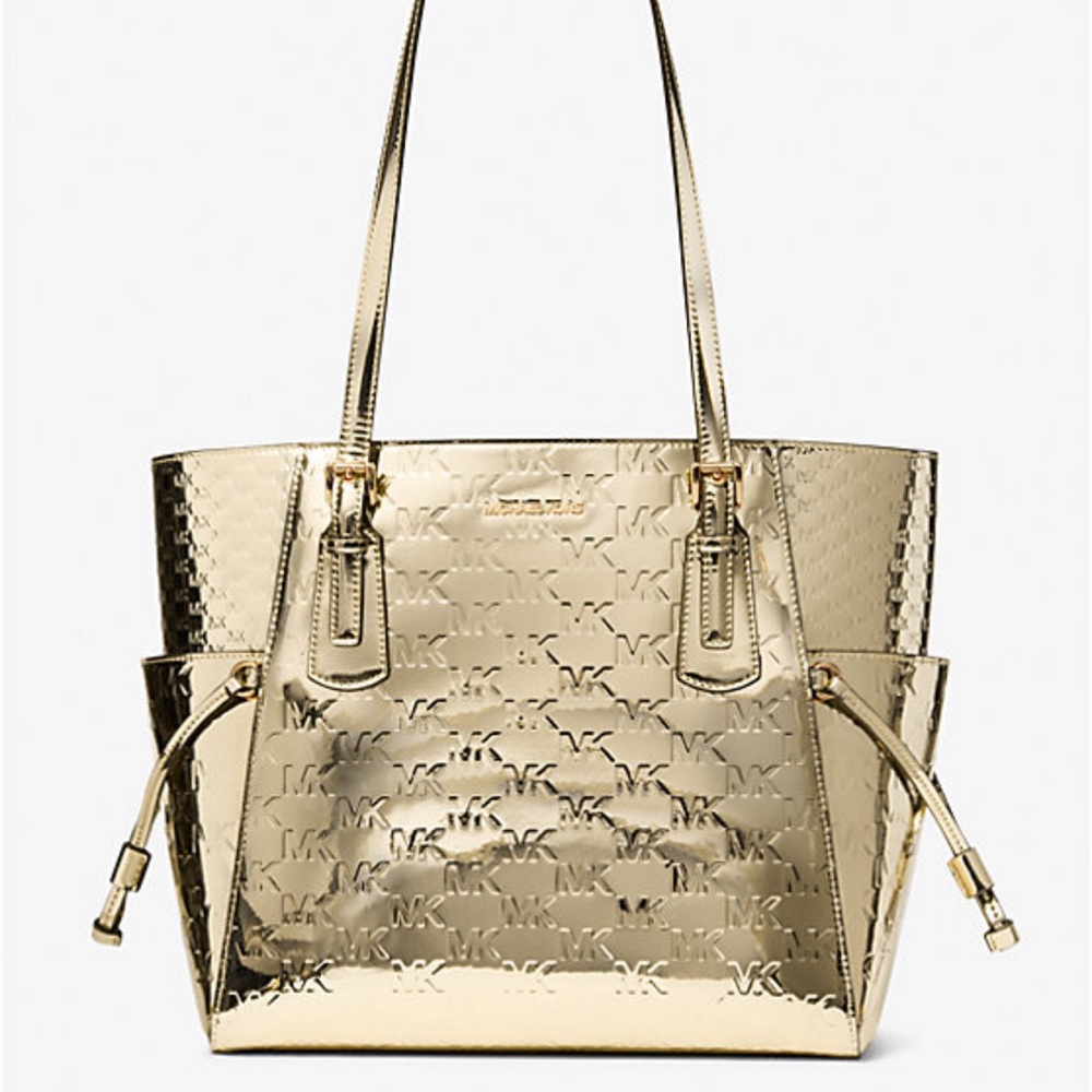 MICHAEL KORS Voyager Large Metallic Logo Debossed EW Shoulder Tote Bag
Pale Gold